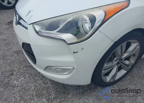 2013 Hyundai Veloster Base W/Gray from USA, damaged, VIN KMHTC6AD7DU122115